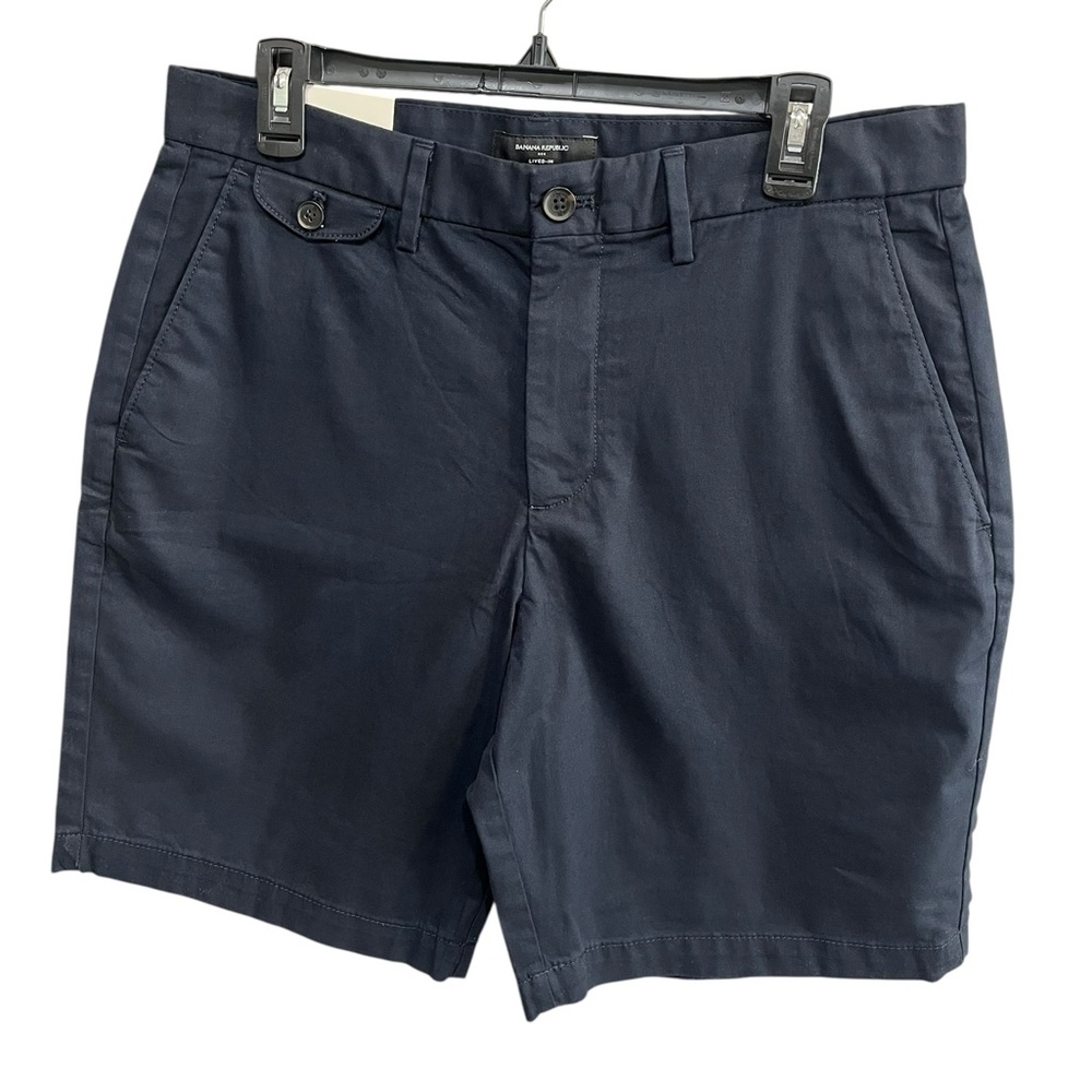 NWT Banana Republic Men’s Navy Blue “Lived-in” Shorts - 32”
